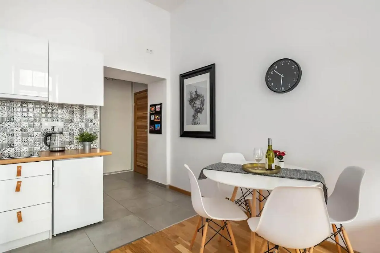 Uroczy Apartament Obok Opery I Dworca Glownego Z Netflix Krakow